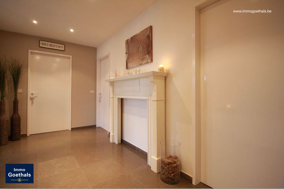 Luxe Appartement in centrum Waregem. foto 6