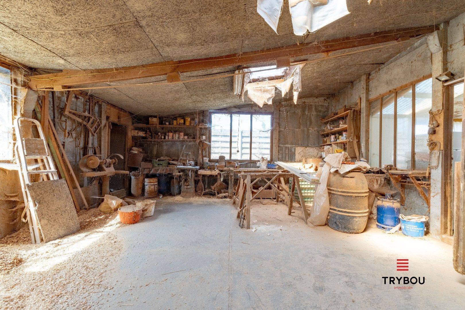 Woning met magazijn op 1203 m² – veel potentieel foto 11