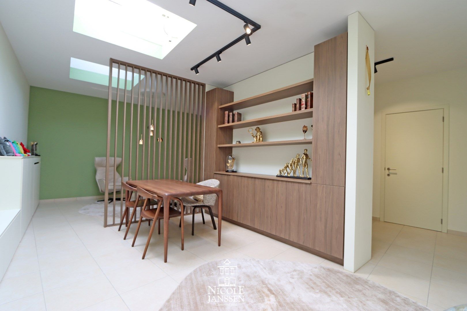 Pand op goedbereikbare locatie  foto 8