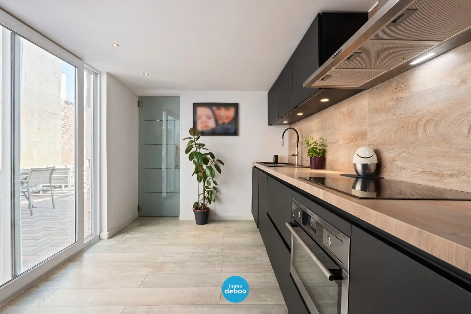 Instapklare gezinswoning met zuidgerichte tuin foto 8