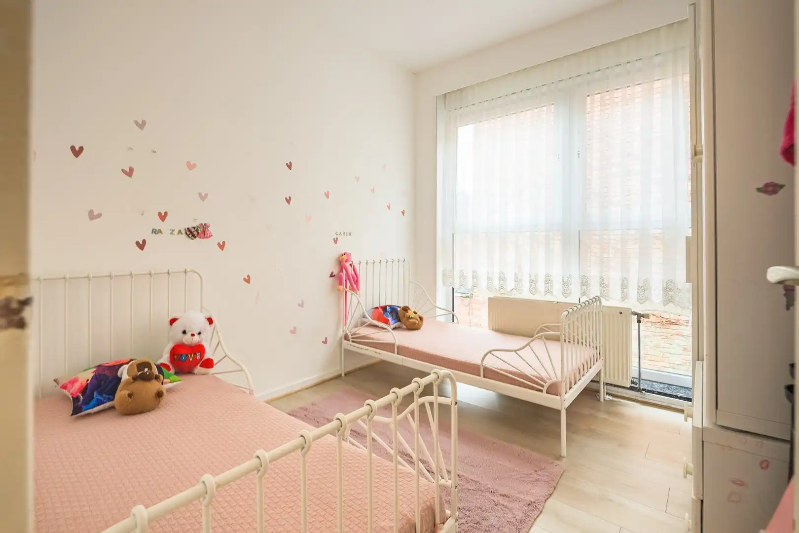 2-slaapkamerappartement vlakbij Park Spoor Noord en Antwerpen centrum! foto 11