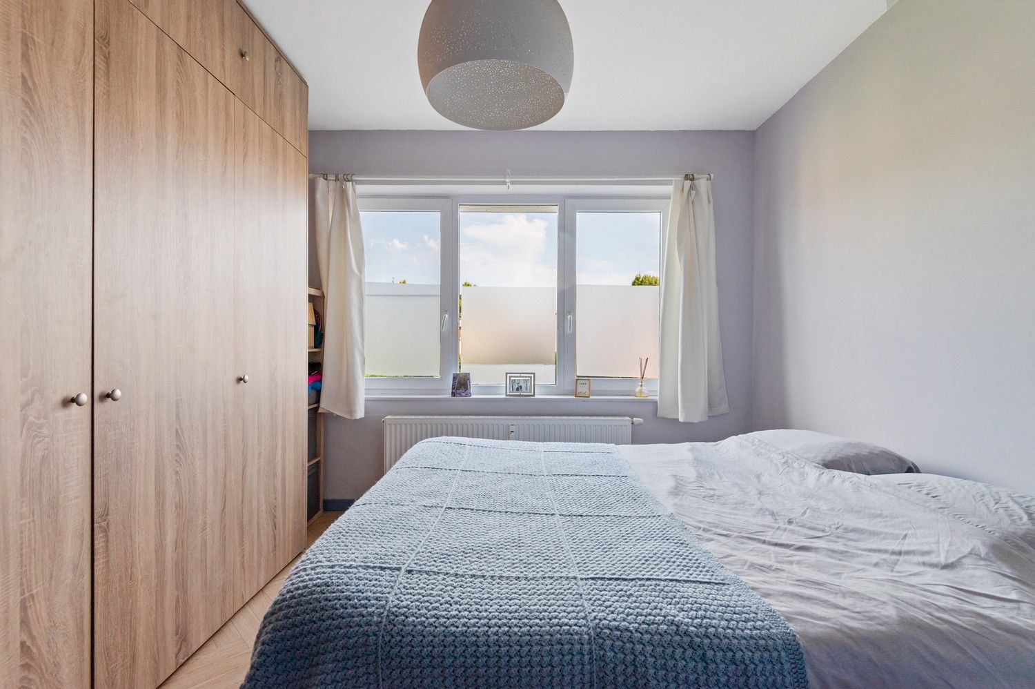 2 slaapkamer appartement met een terras in kleinschalig gebouw in Deurne! foto 11