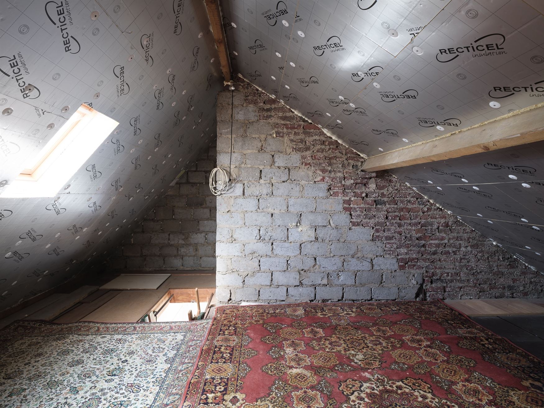 Halfopen renovatieparel in hartje Sint-Martens-Latem foto 21