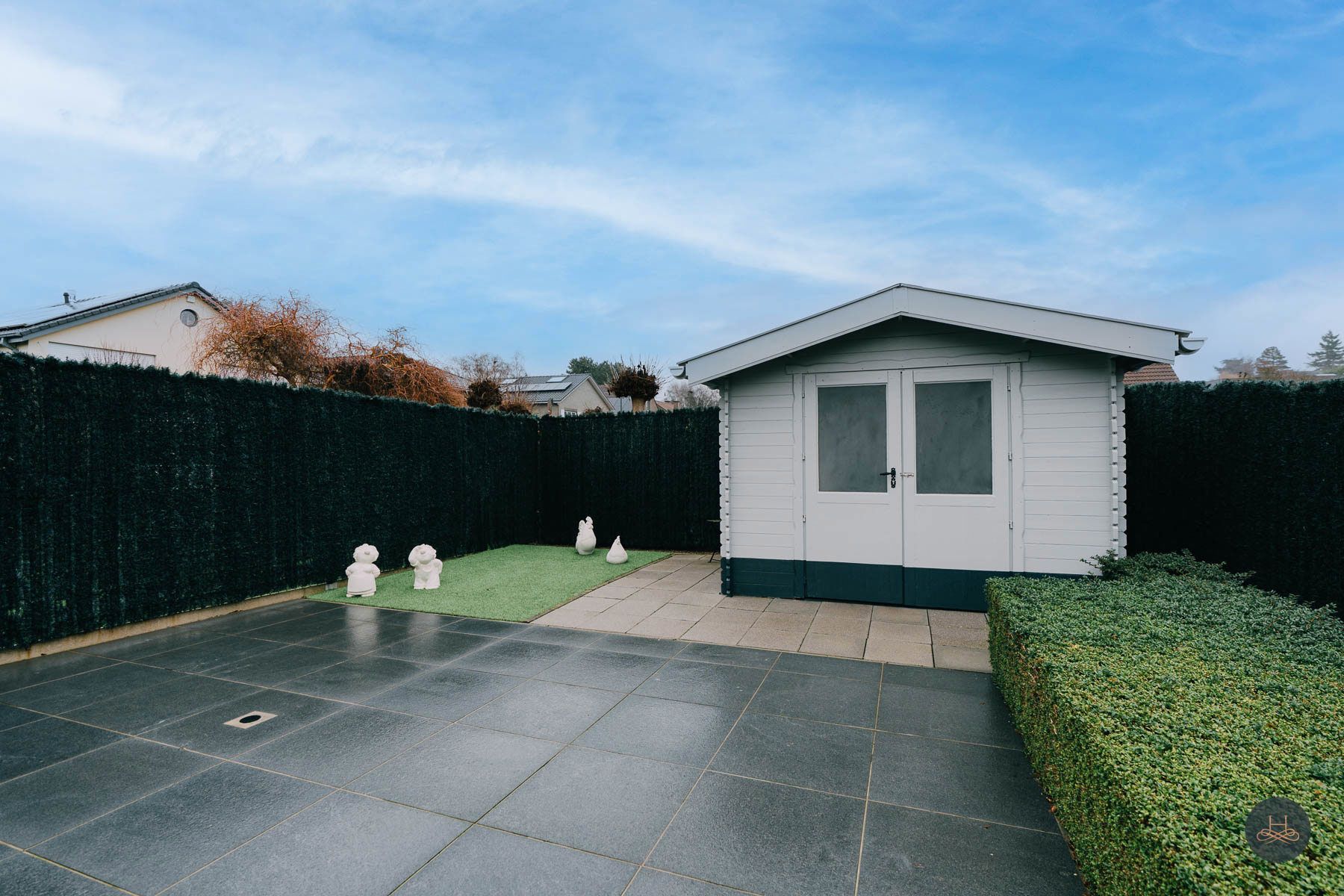 Ruime energiezuinige gezinswoning met veel parkeerplaatsen foto 24