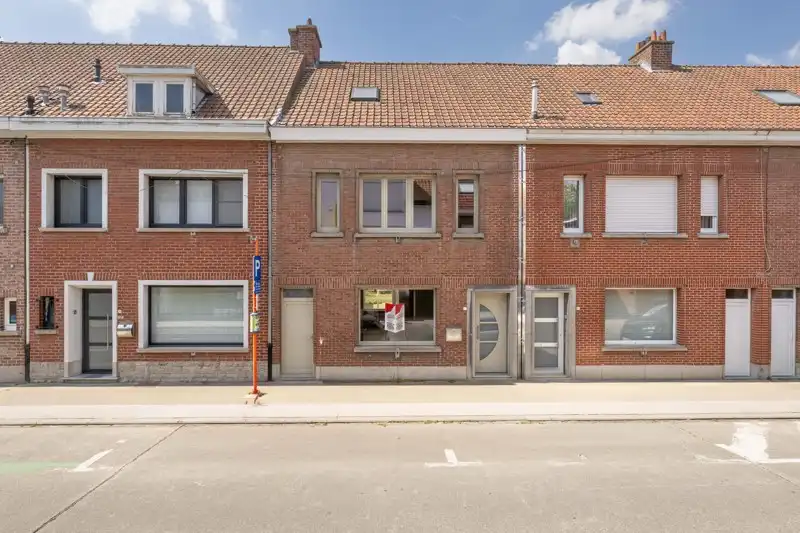 🏡✨ Prachtige stadswoning met tuin, 3 ruime slaapkamers TE KOOP in Heule foto 6