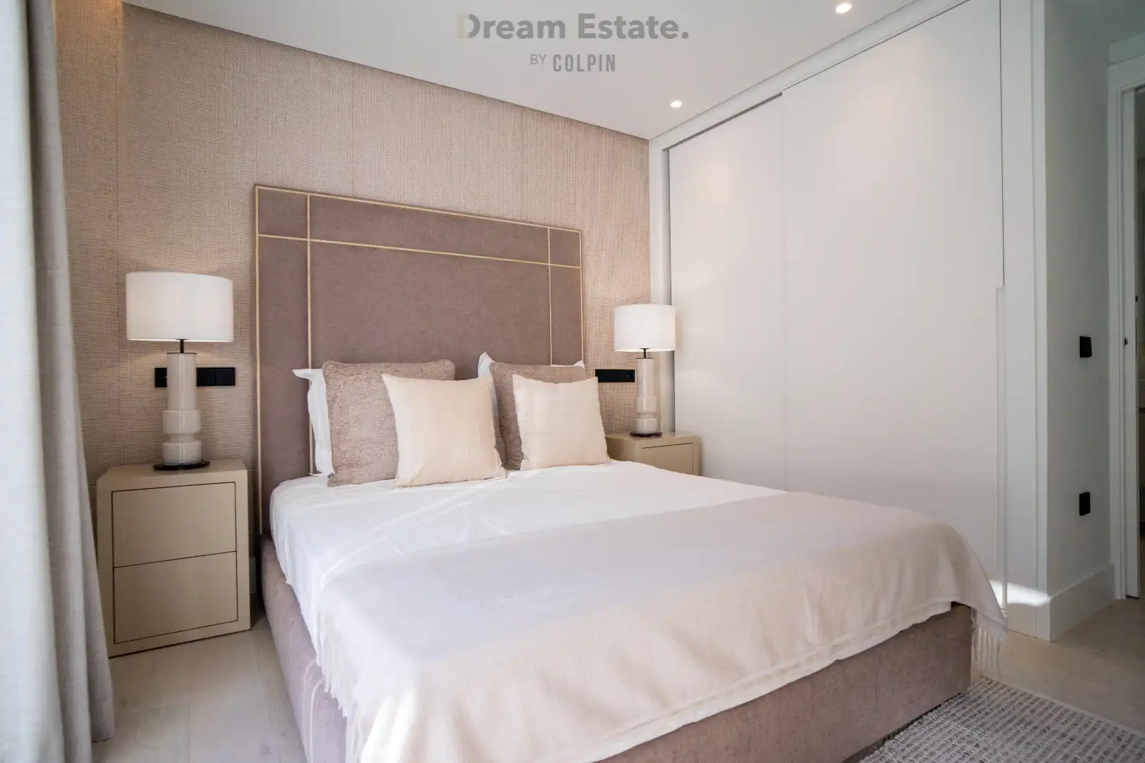 Villa La Concha is gelegen in de omgeving van Las Brisas Golf, Nueva Andalucia, Marbella. foto 20