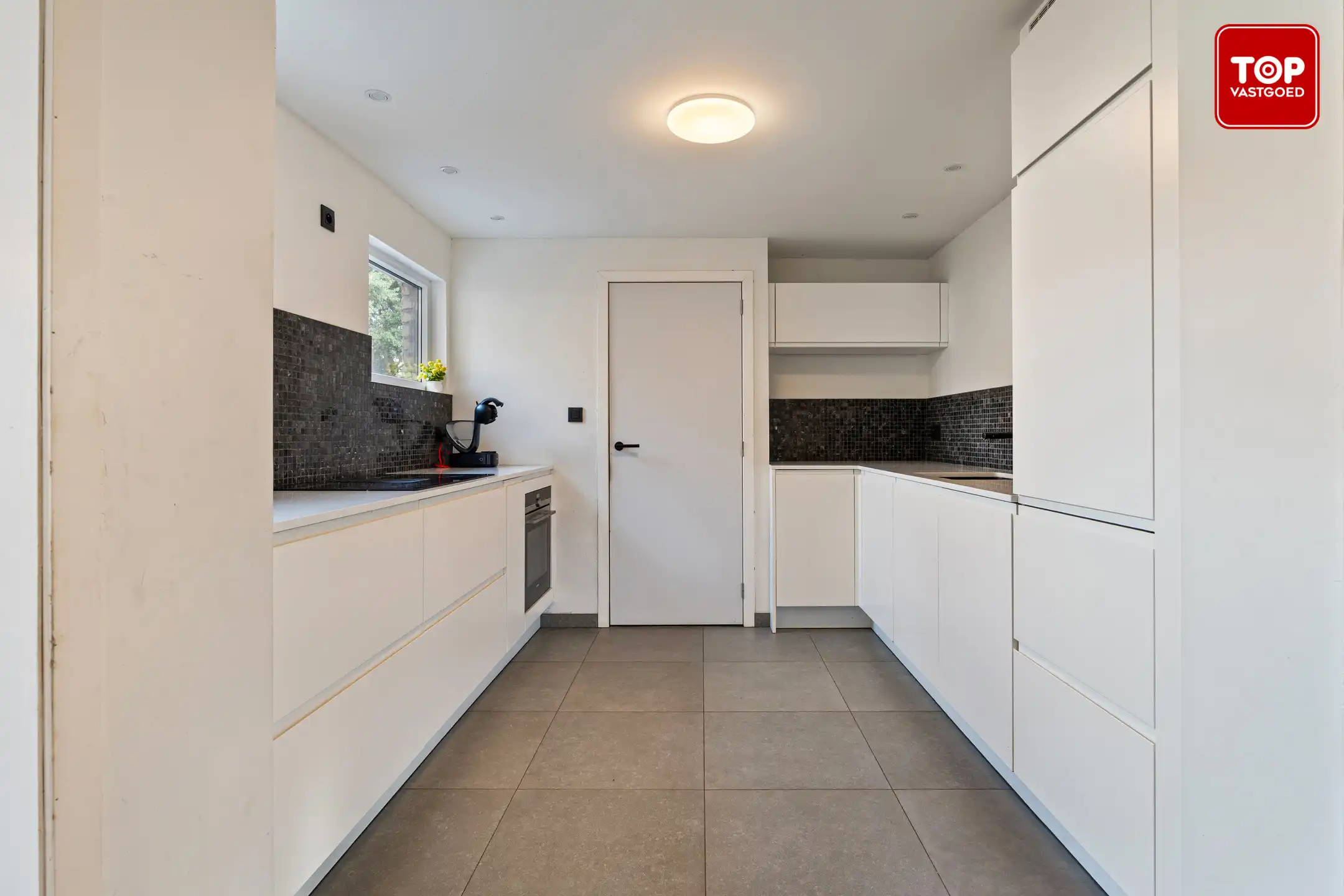 Alleenstaande woning in Adegem op een zeer rustige locatie foto 9