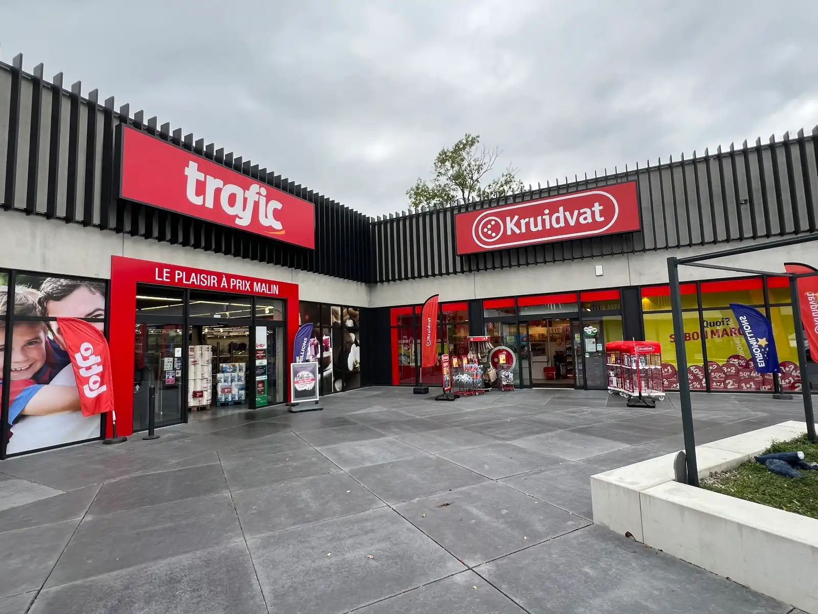 Handelszaak (Horeca) te huur - 232 m2. (UNIT 8) foto 8