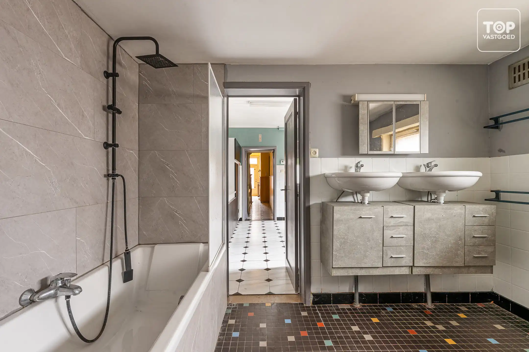 Karaktervolle woning met afzonderlijke studio in Oostakker  foto 8
