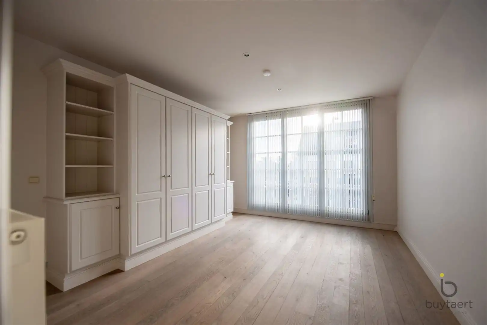 Semi-casco duplex appartement met zonneterras in hartje Schilde foto 36