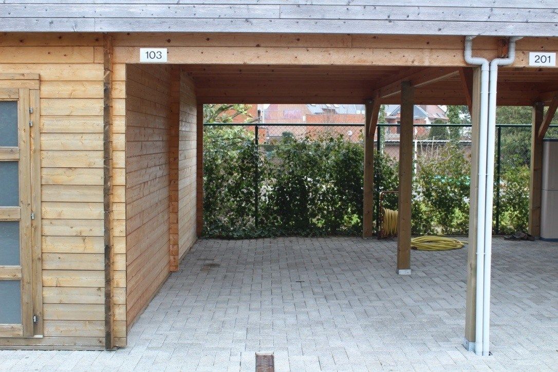 Appartement met 1 slpk en zeer groot terras, privé-carport en fietsenberging foto 17