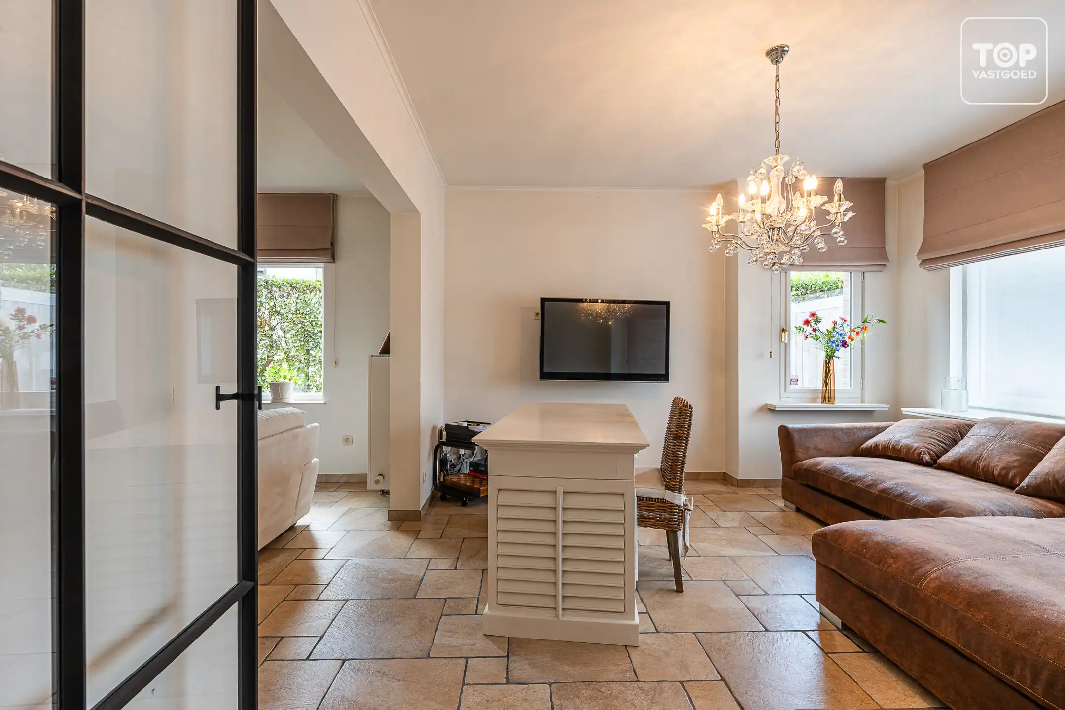Kwalitatieve villa met 4 slaapkamers en fantastische tuin foto 3
