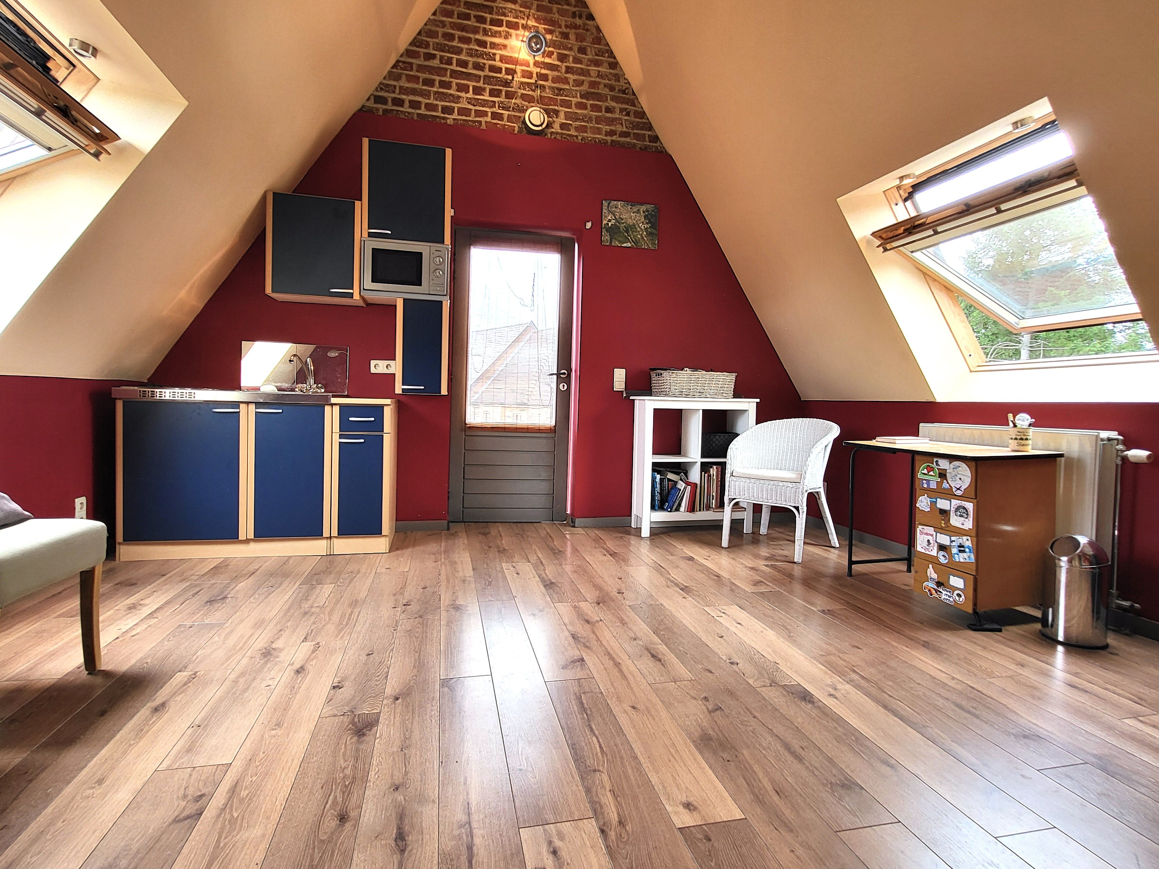 Charmante open bebouwing op 488m² met mooie aangelegde tuin.  foto 24