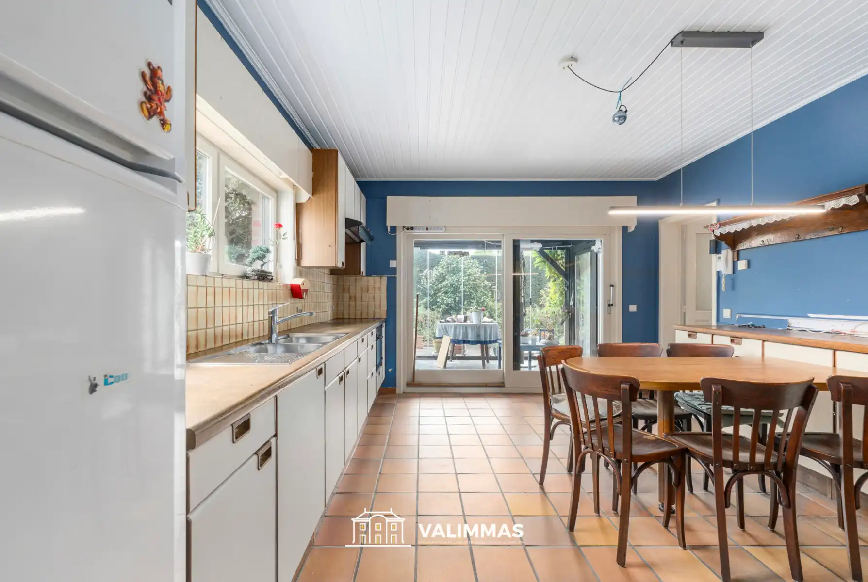 Charmante en instapklare woning met garage en mooie tuin... foto 7
