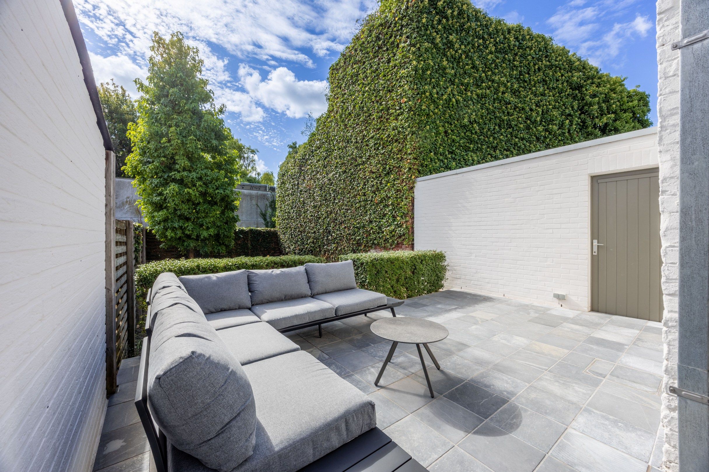 KNUSSE STARTERSWONING MET TUIN foto 17