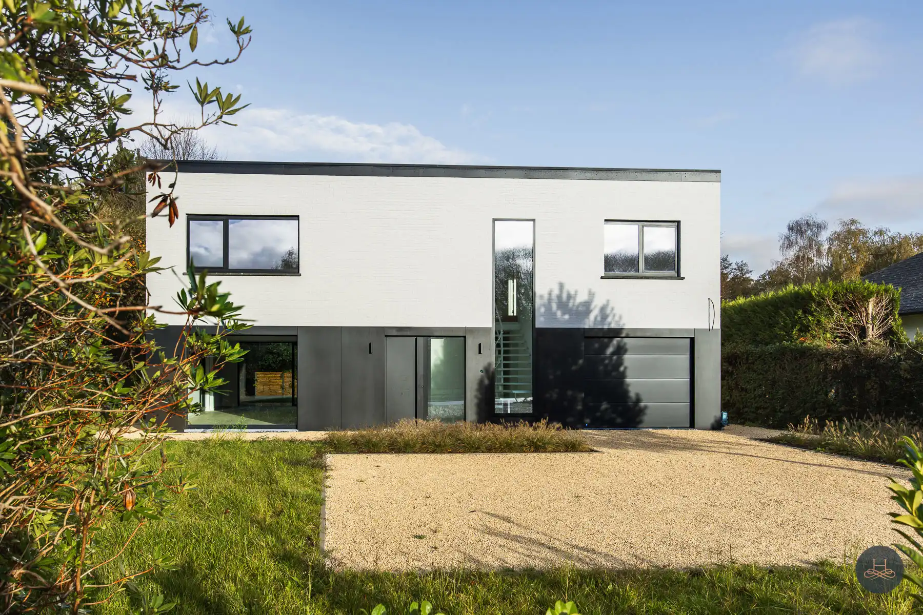 In het groen gelegen imposante vernieuwbouw  foto 2