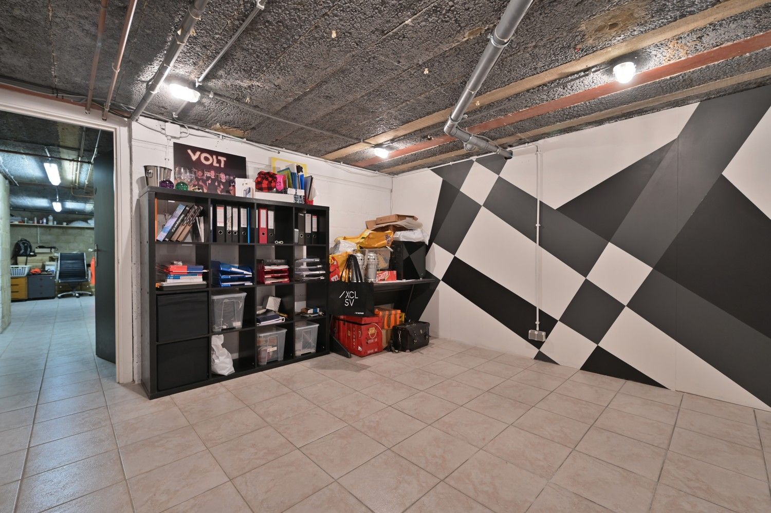 Ruime woning met zwembad en royaal poolhouse, op rustige locatie in Rekem, direct grenzend aan velden foto 44