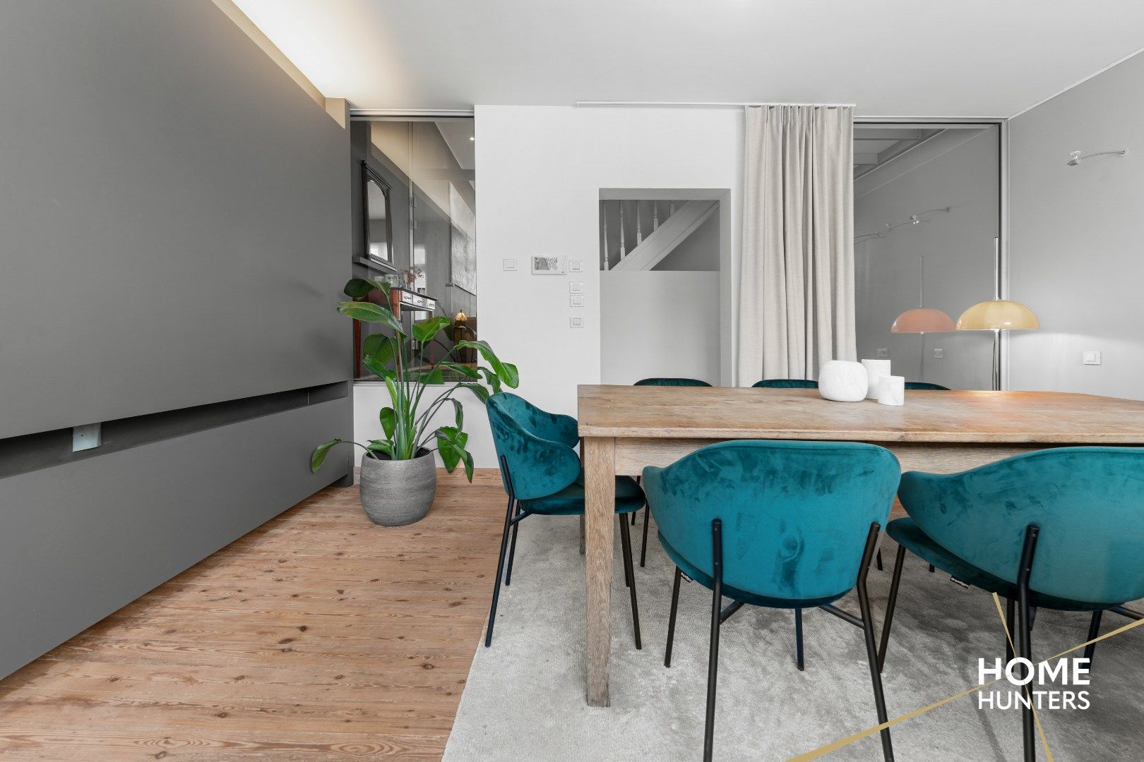 Prachtig afgewerkte herenwoning met praktijkruimte/polyvalente ruimte in het centrum van Ieper foto 13