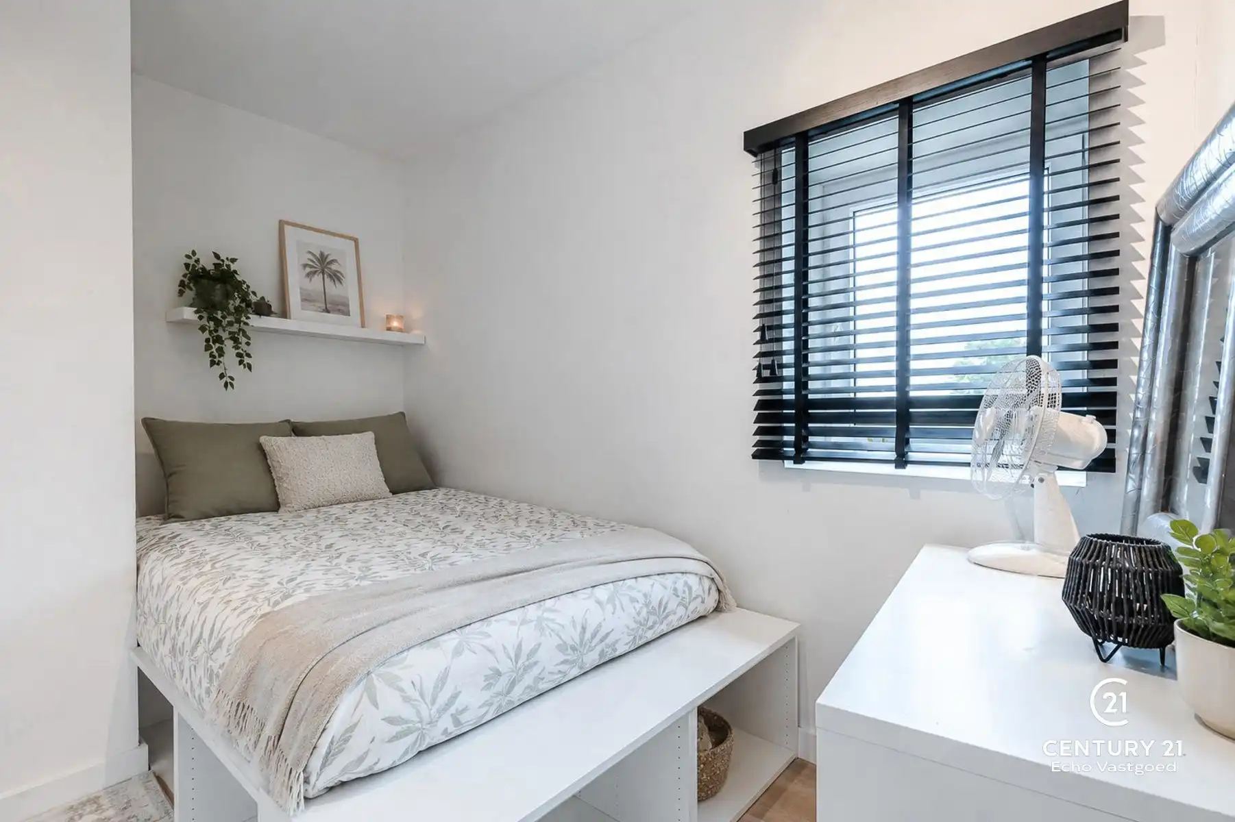 Exclusief gerenoveerd triplexappartement in hartje Turnhout foto 19
