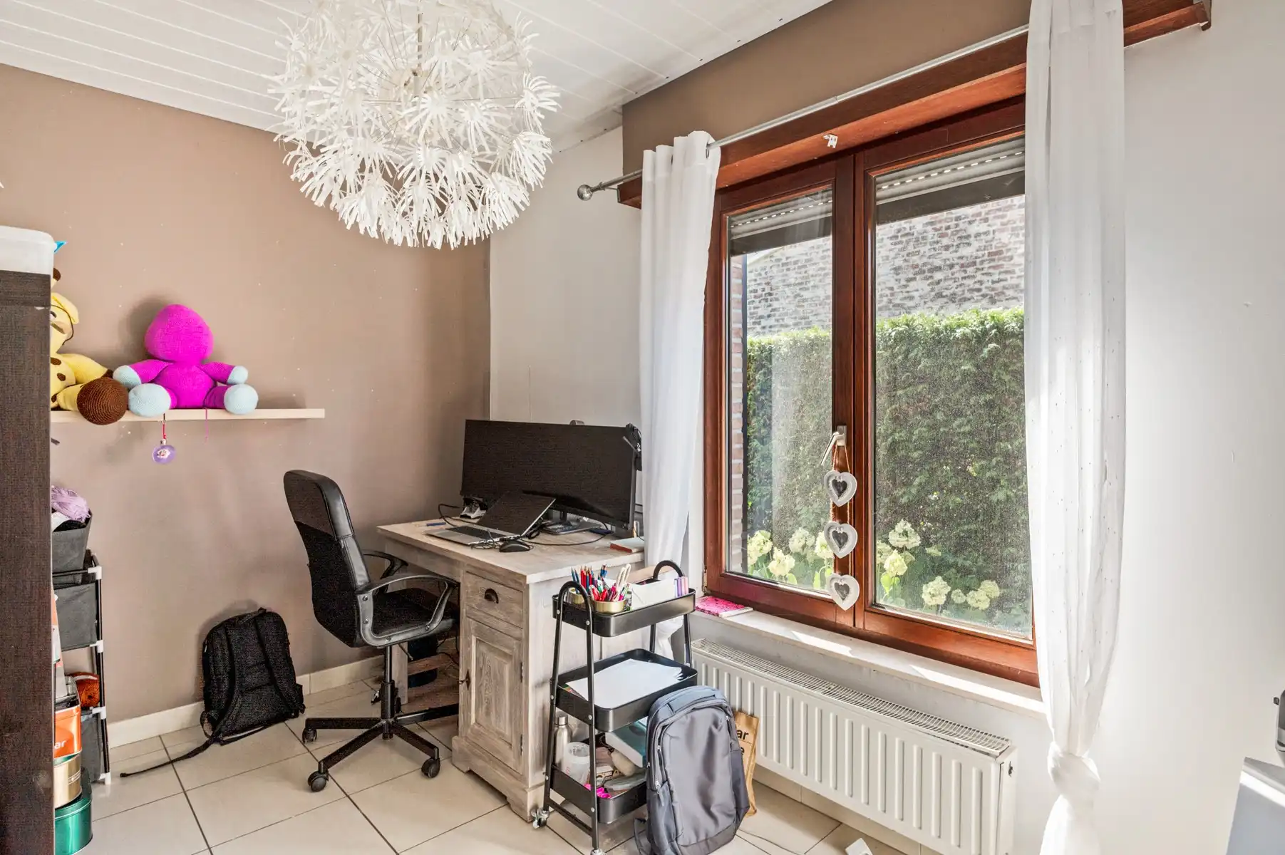 Charmante woning op zonnig perceel foto 14