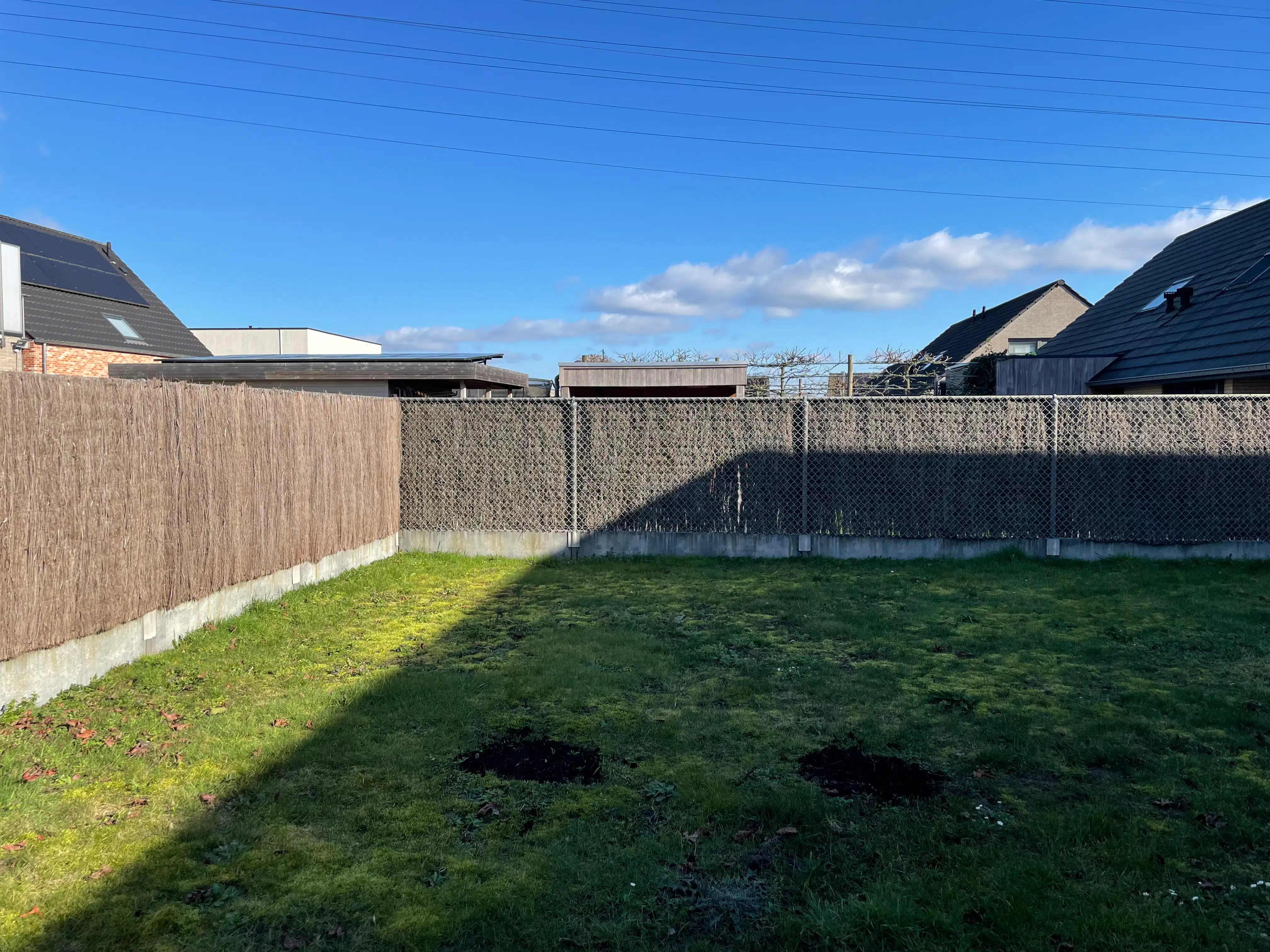 Moderne 3-slpk EENGEZINSWONING + tuin foto 4