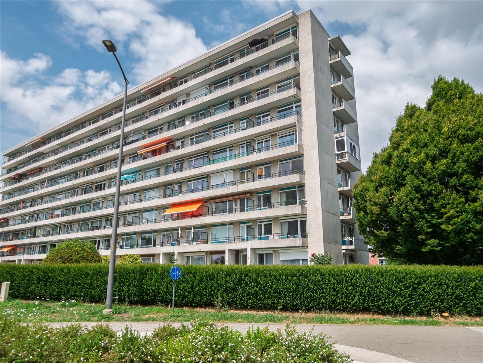 Appartement foto {{pictureIndex}}