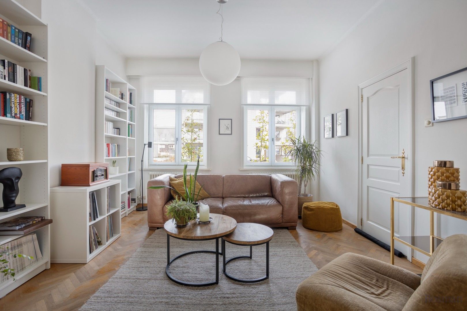 Gerenoveerde gezinswoning te koop in Tessenderlo centrum foto 3