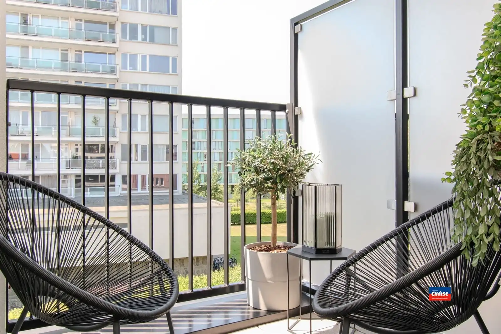 Aan het zuidpark te Antwerpen | Knap appartement met 1 slaapkamer en 2 terrassen foto 3