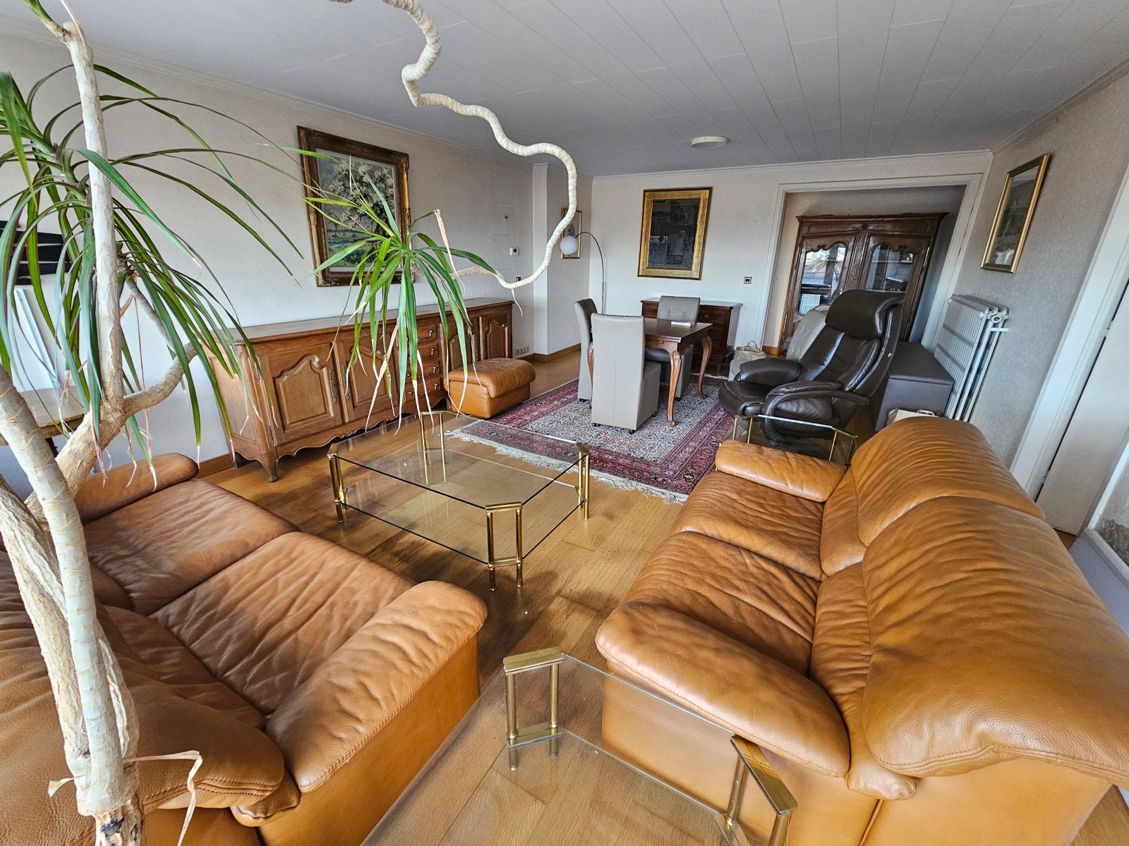 Hoofdfoto van de publicatie: Centraal gelegen appartement met autostandplaats!