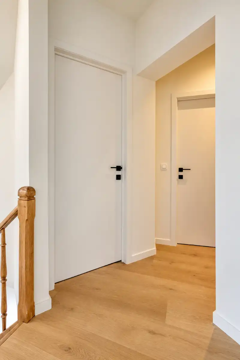 Ruime en instapklare woning met 4 slaapkamers en tuin foto 5