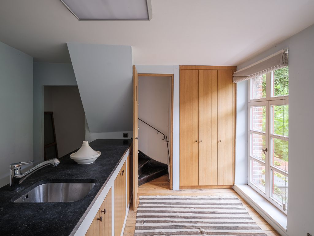 Patershol. Exceptionele eigendom met bijzondere buitenruimte en nabijgelegen overdekte autostaanplaats foto 15