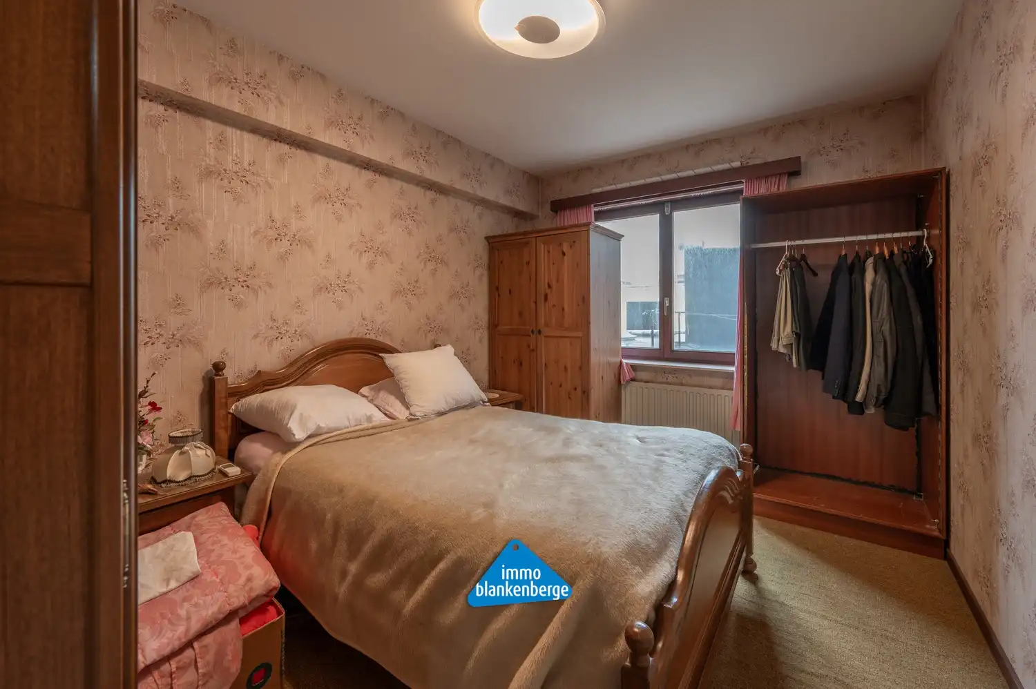 Ruim en lichtrijk appartement met open zicht op de Grote Markt van Blankenberge foto 12