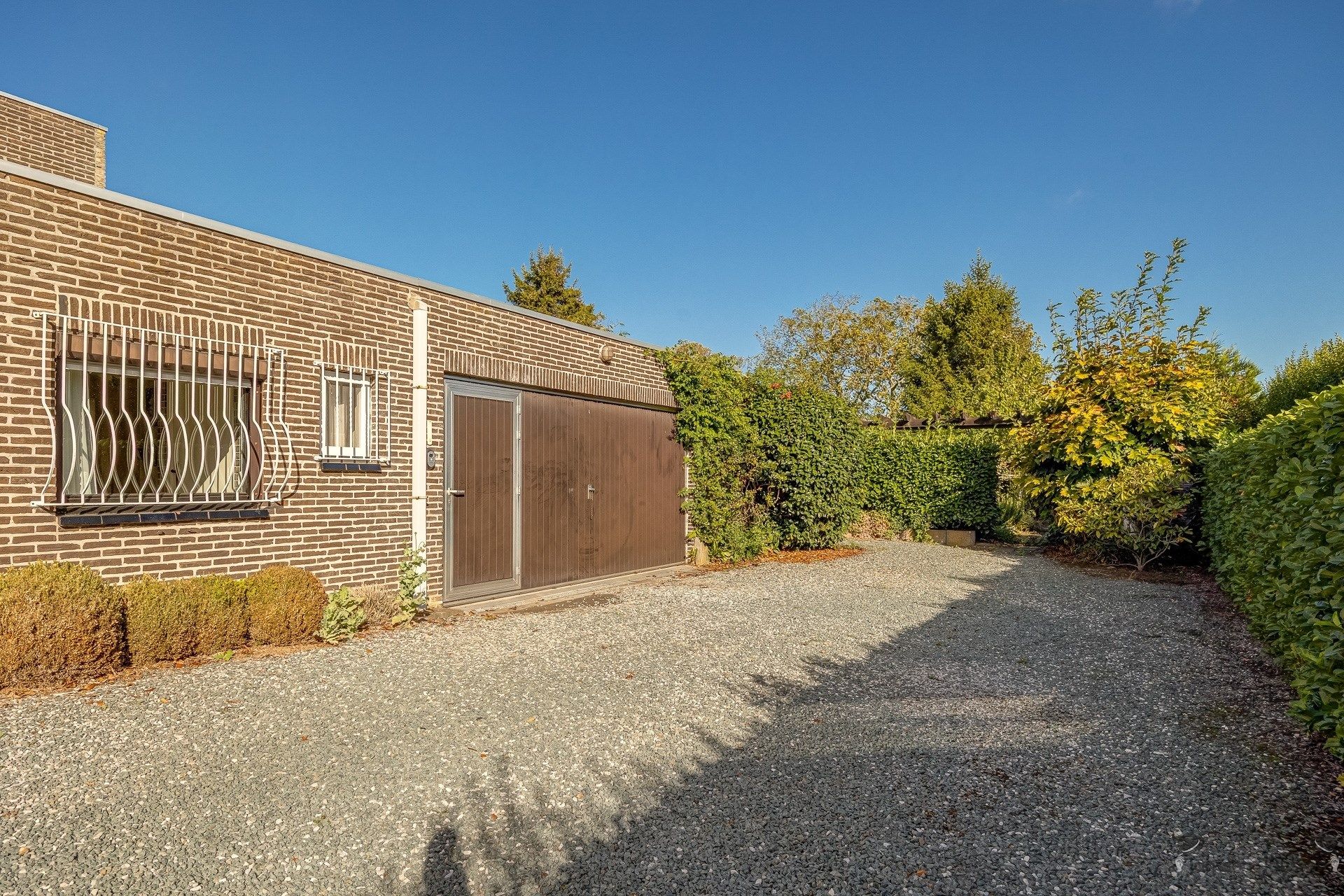 Te renoveren woning op unieke landelijke locatie! foto 11