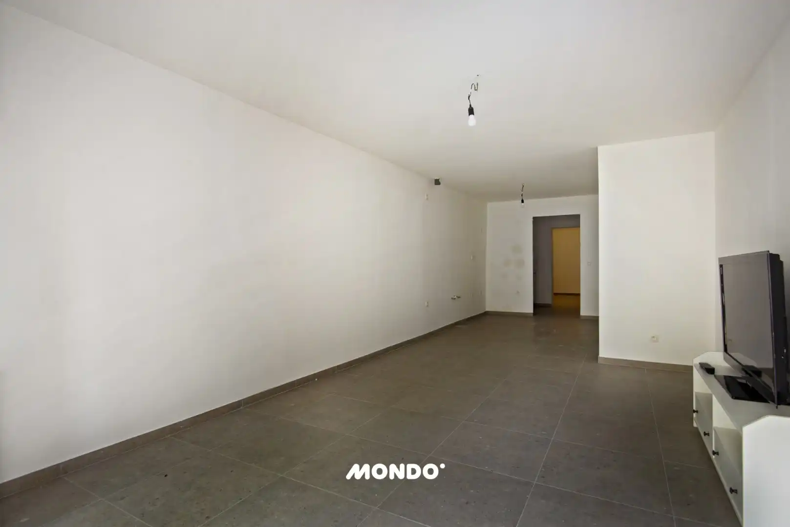 Commercieel gelegen opbrengsteigendom met handelsgelijkvloers, appartement en studio in het centrum van Willebroek! foto 10