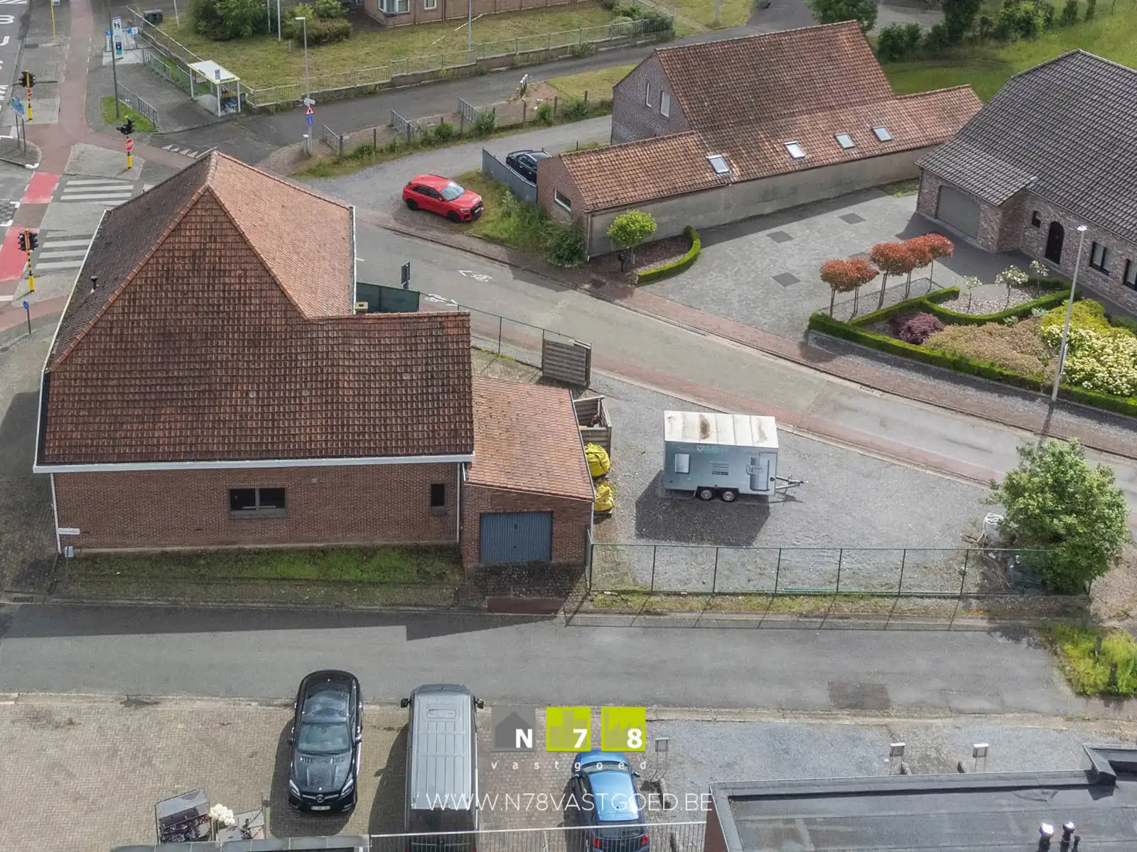 Gebouw te koop foto 24