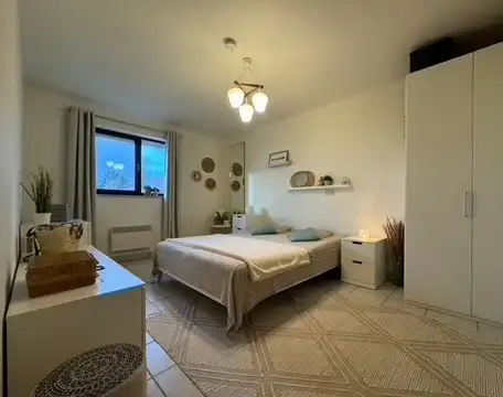 Ruim appartement met zonnig terras - geen lasten foto 5