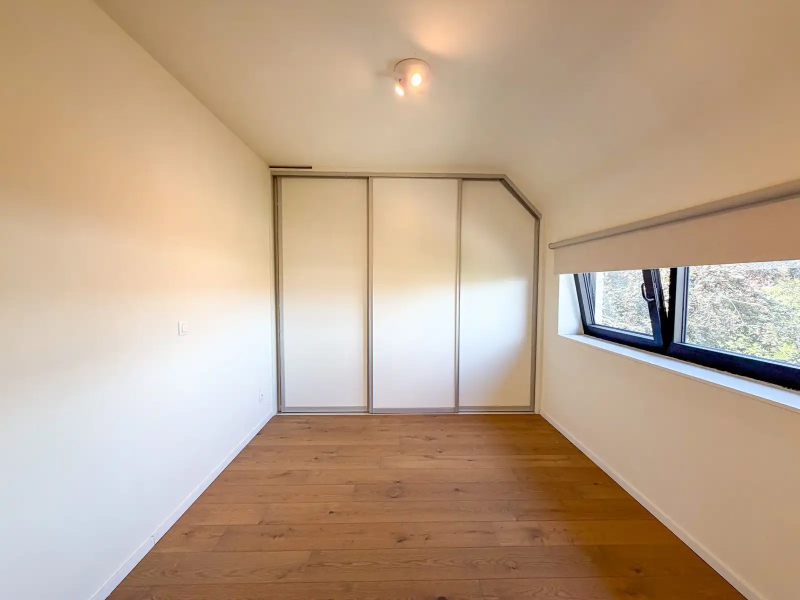 Modern en instapklaar appartement met 1 slpk en zonnig terras in jonge residentie foto 9