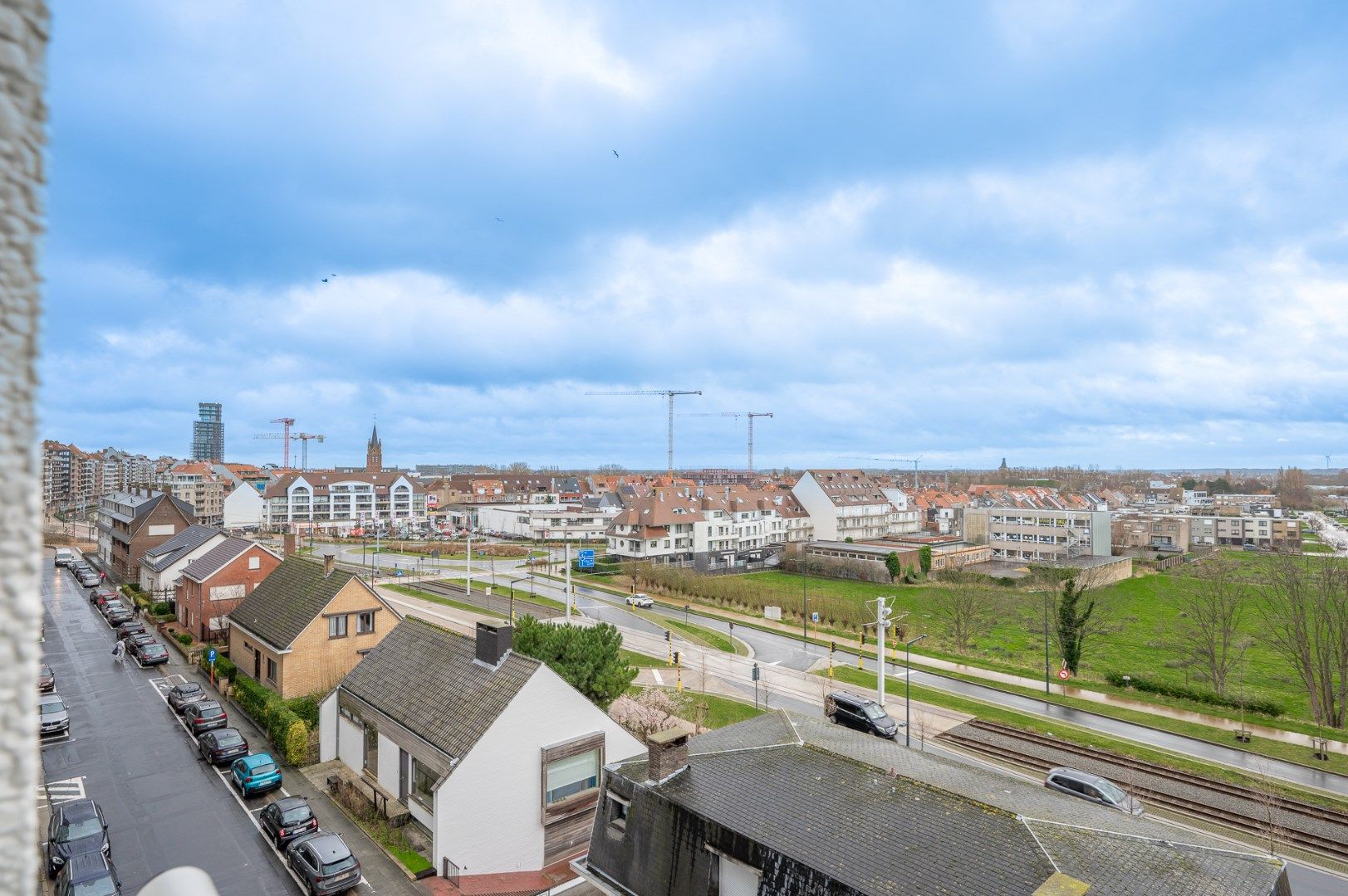 Volledig gerenoveerd appartement - achterzijde Zeedijk foto 9