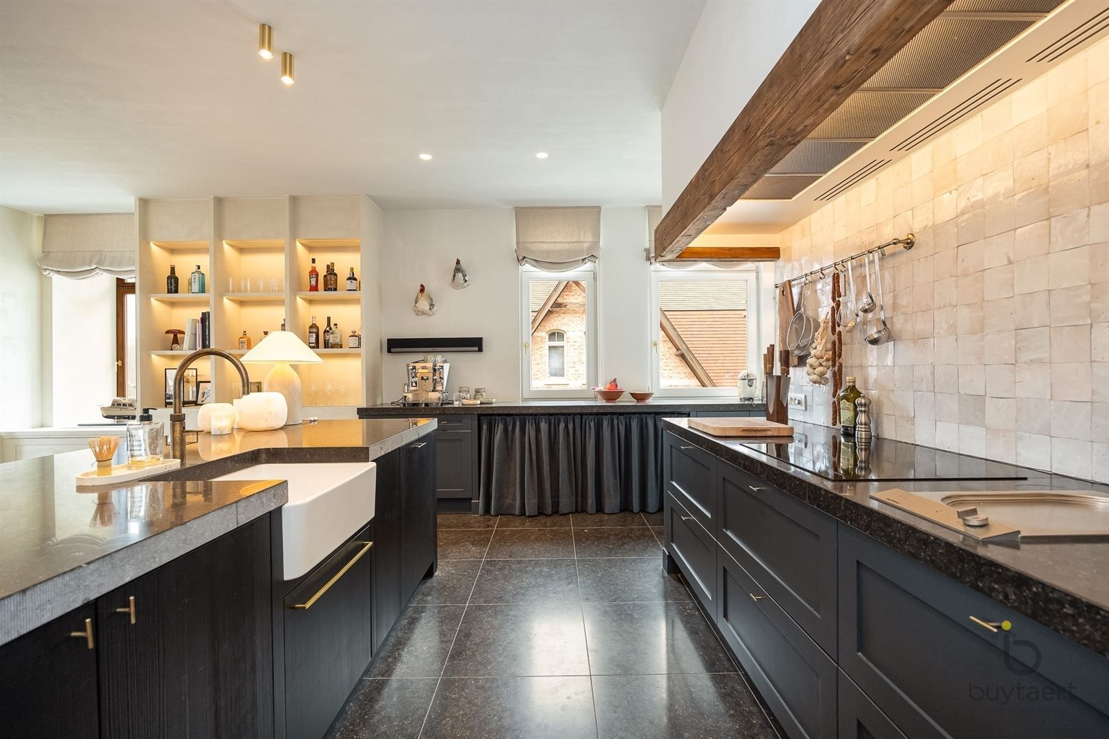 Ontdek deze adembenemende PENTHOUSE in het hartje van Schilde! foto 19