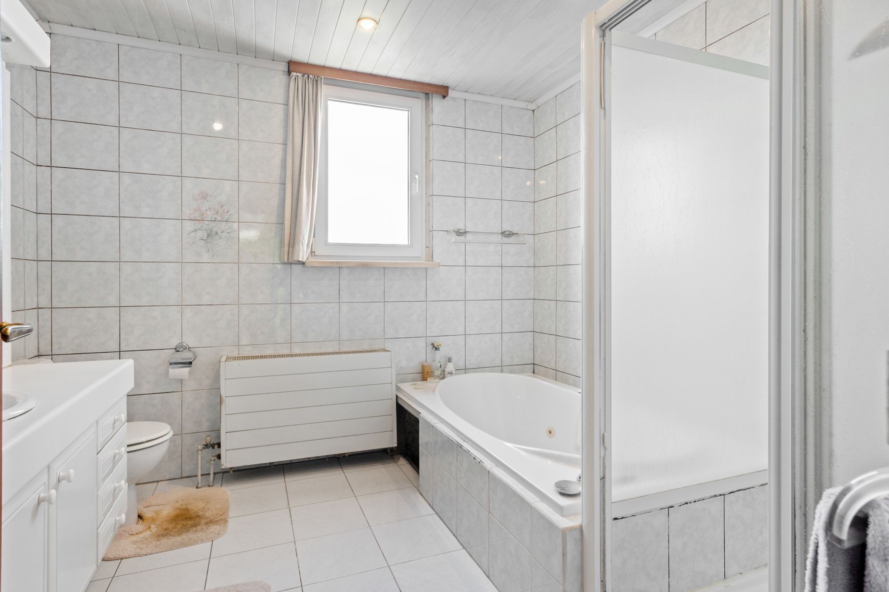 Karaktervolle ruime woning op top locatie foto 13