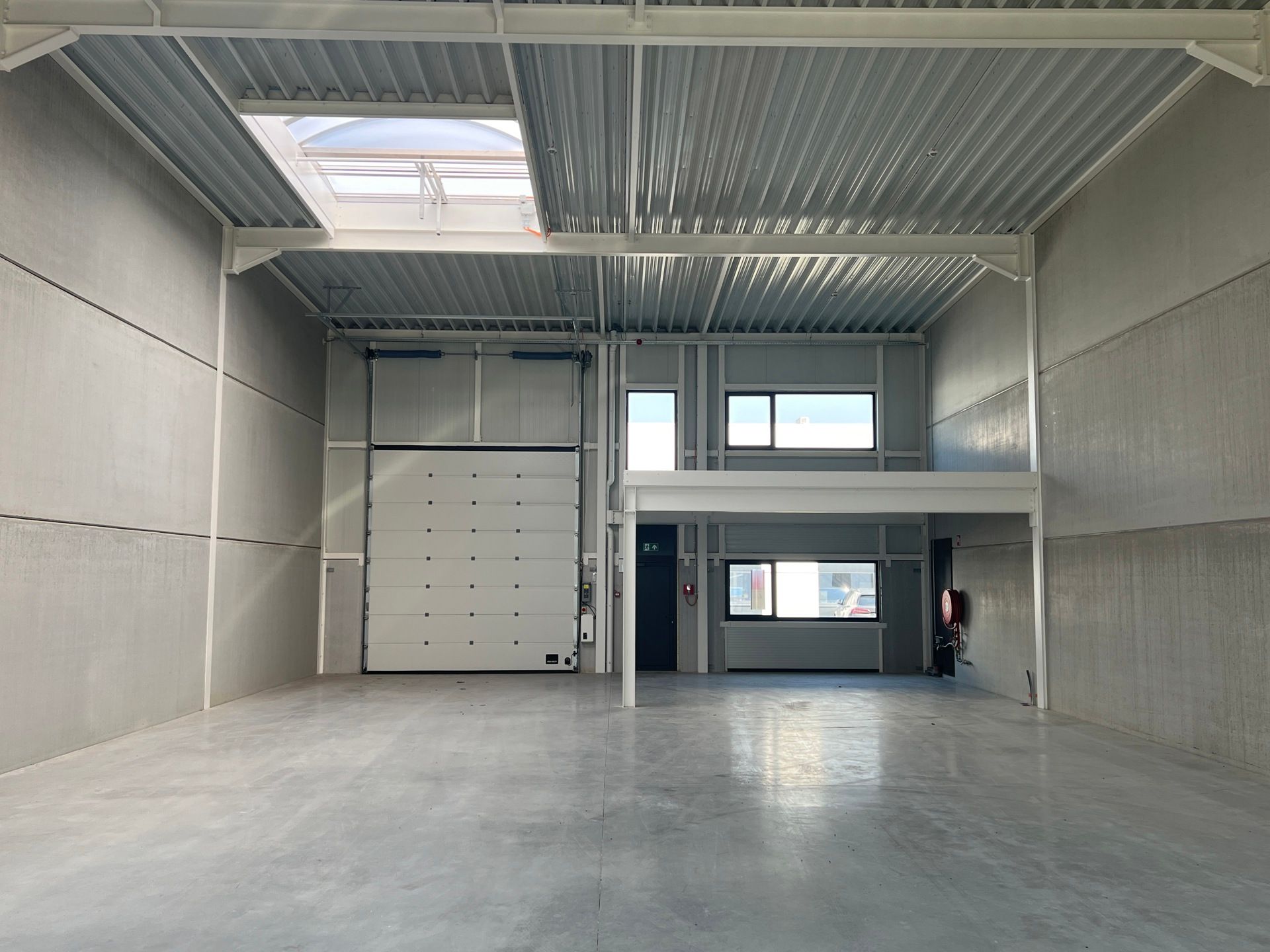 NIEUWBOUW KMO-UNIT VAN 288m² foto 5