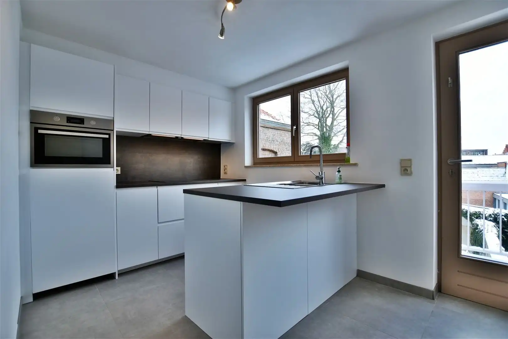 Ruime triplex appartement in het centrum Dendermonde foto 9