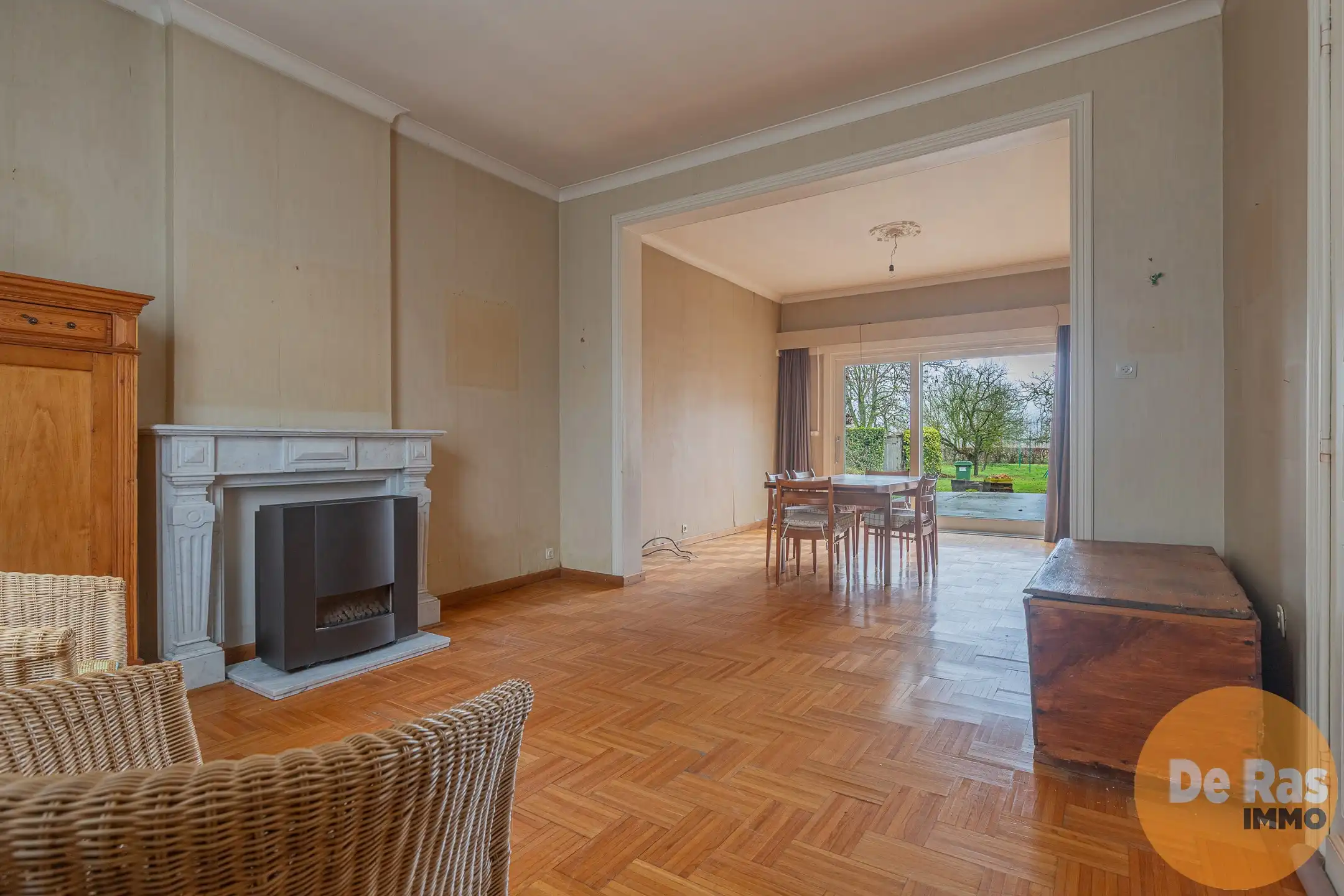 WICHELEN – Karakteristiek burgerhuis op schitterend perceel foto 8