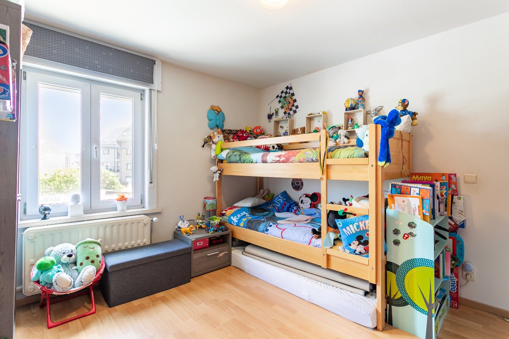 Instapklare woning met 3 slaapkamers, bureau en tuin in Halle foto 15