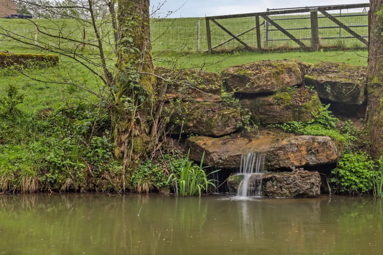 Karaktervolle en zeer ruime woning met Gîte en Chambre d’Hôtes foto 21