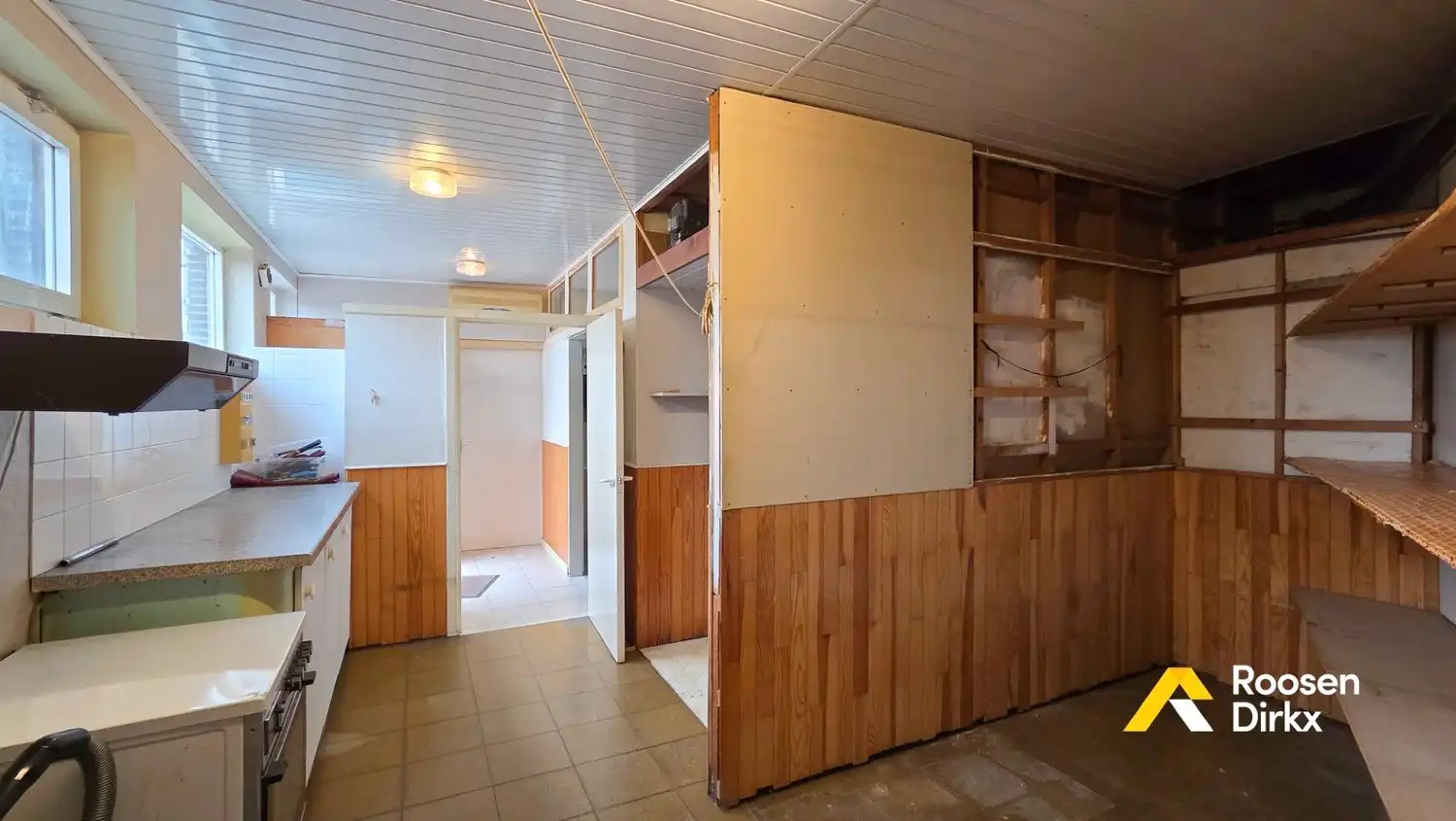 Solide woning met handelsruimte op zichtlocatie! foto 17