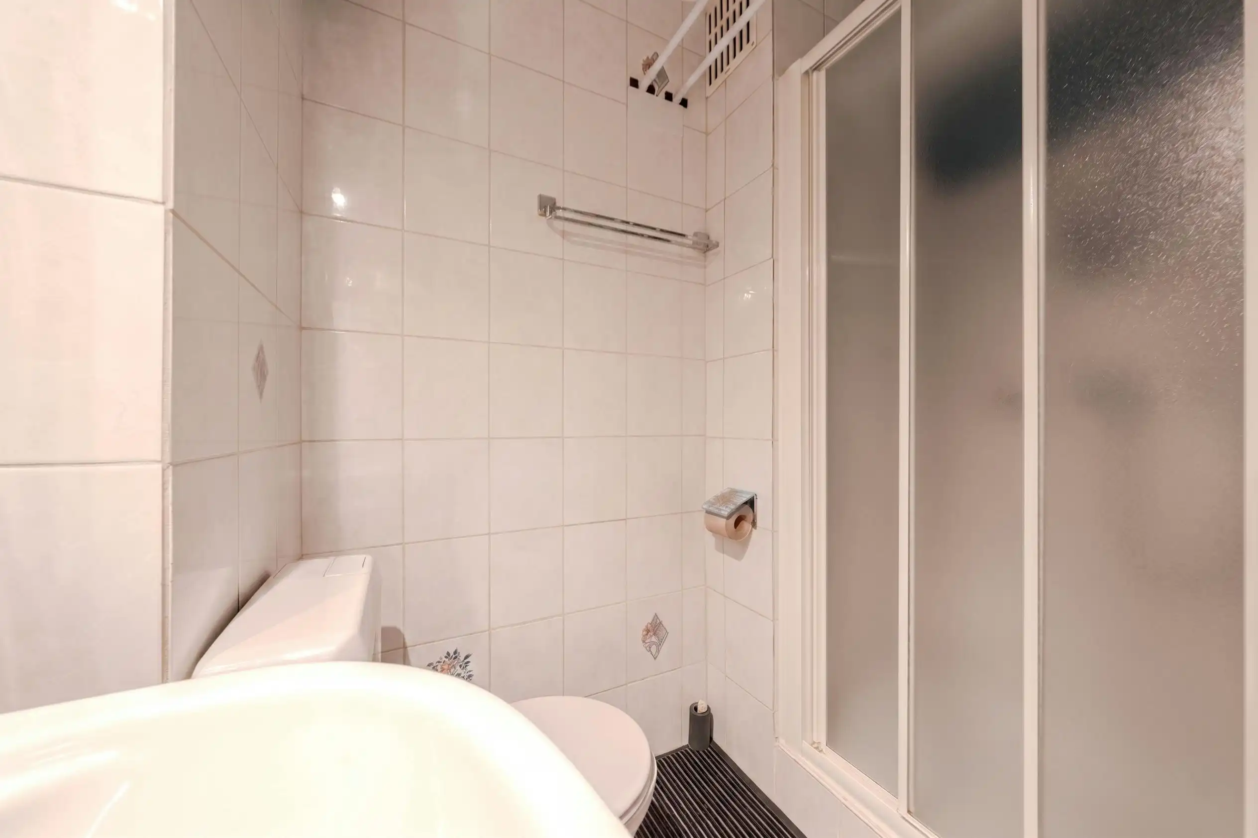 Ruime studio met prachtig zijdelings zeezicht te Middelkerke foto 15