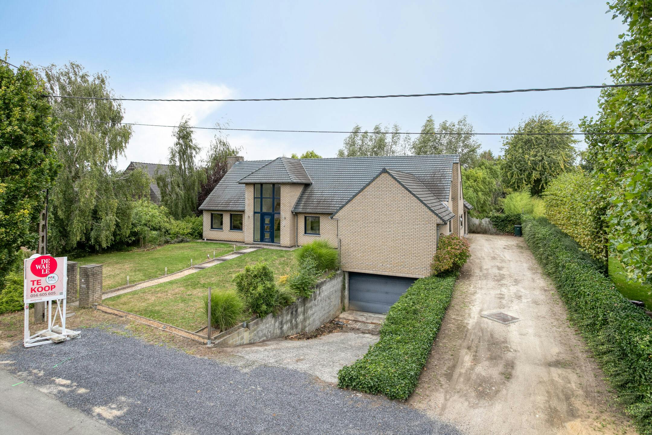 Ruime villa met 5 kamers te koop in Desselgem foto 2