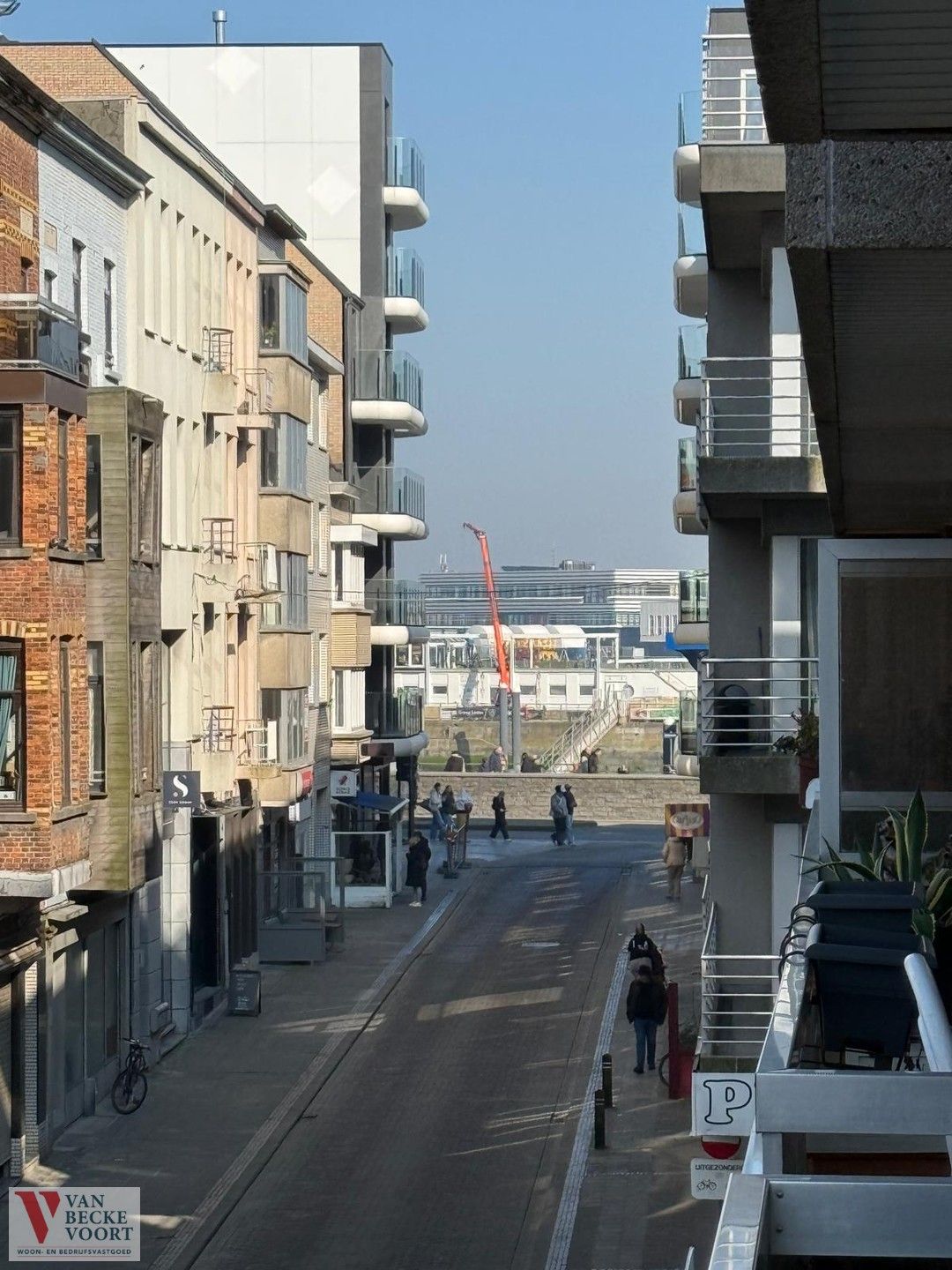 Vernieuwd appartement aan het Mijnplein foto 8