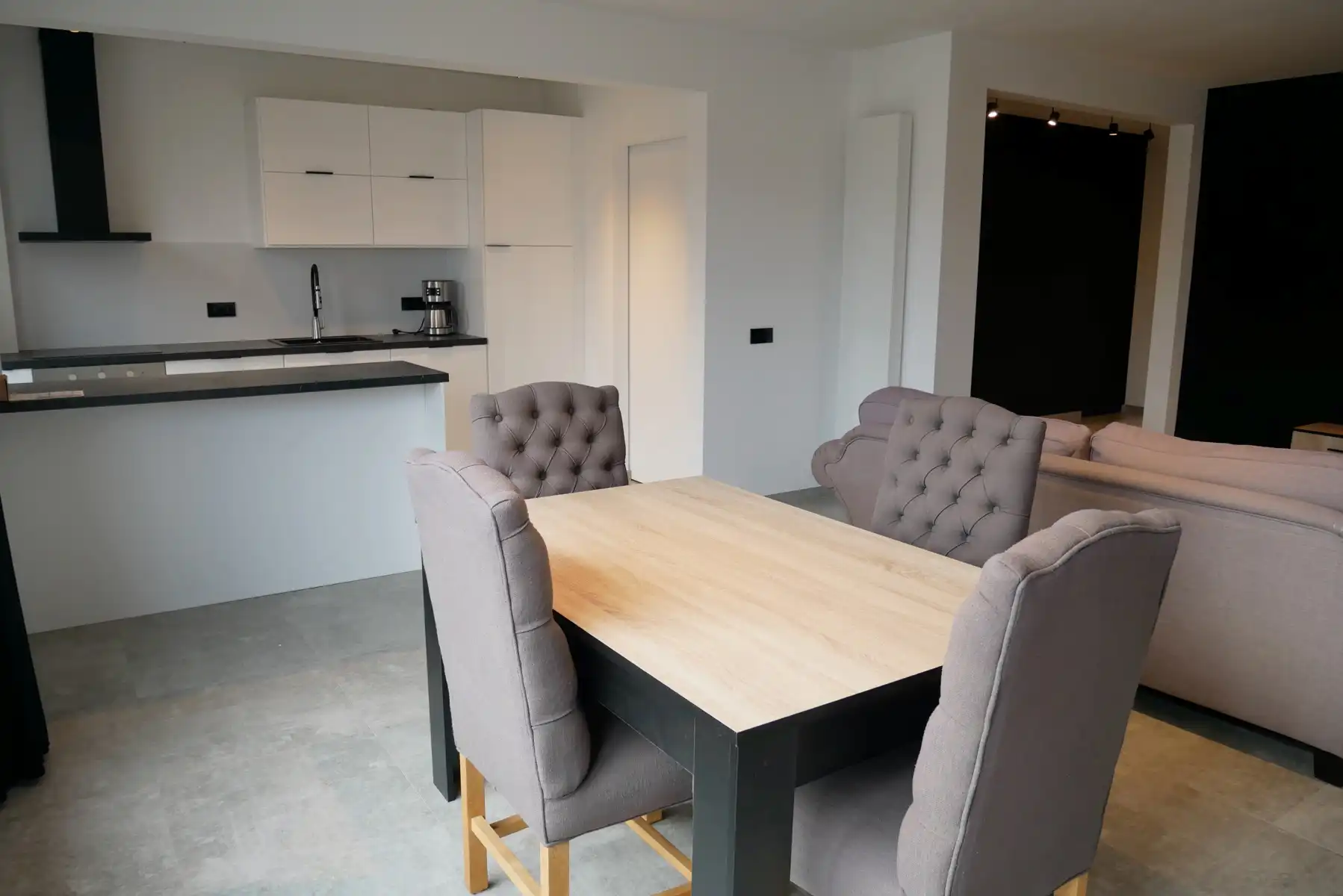 Appartement te huur foto 6